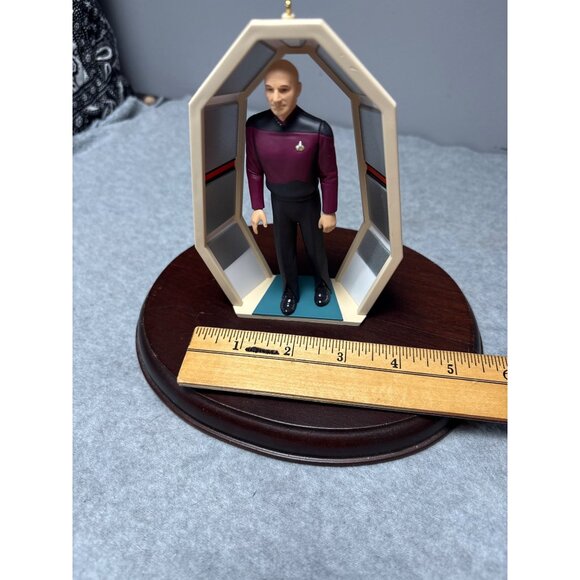 Star Trek TNG Jean-Luc Picard 1995 Keepsake Ornament By Hallmark - Picture 8 of 9